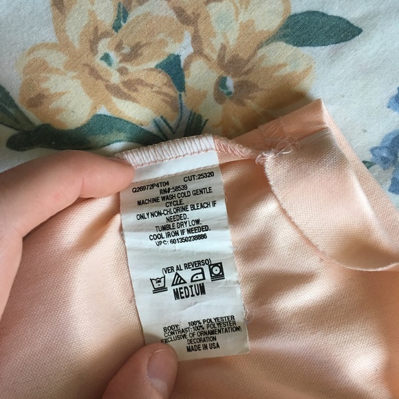 Pink Flowy Chiffon Studio Y Top with Bell Sleeves - Picture 4 of 8